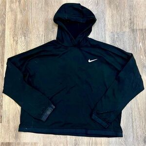 women’s Nike thermafit hoodie